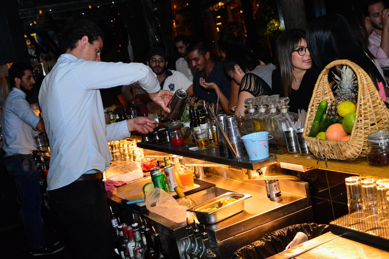 Bistrobar Live Hamra on Saturday Night